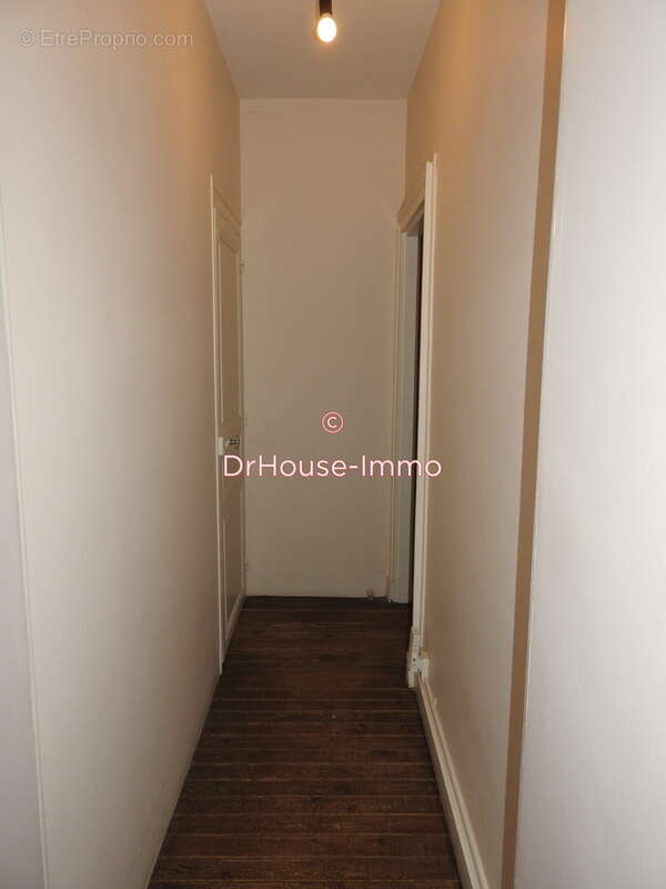 Maison à SAINT-MARTIN-L&#039;ARS