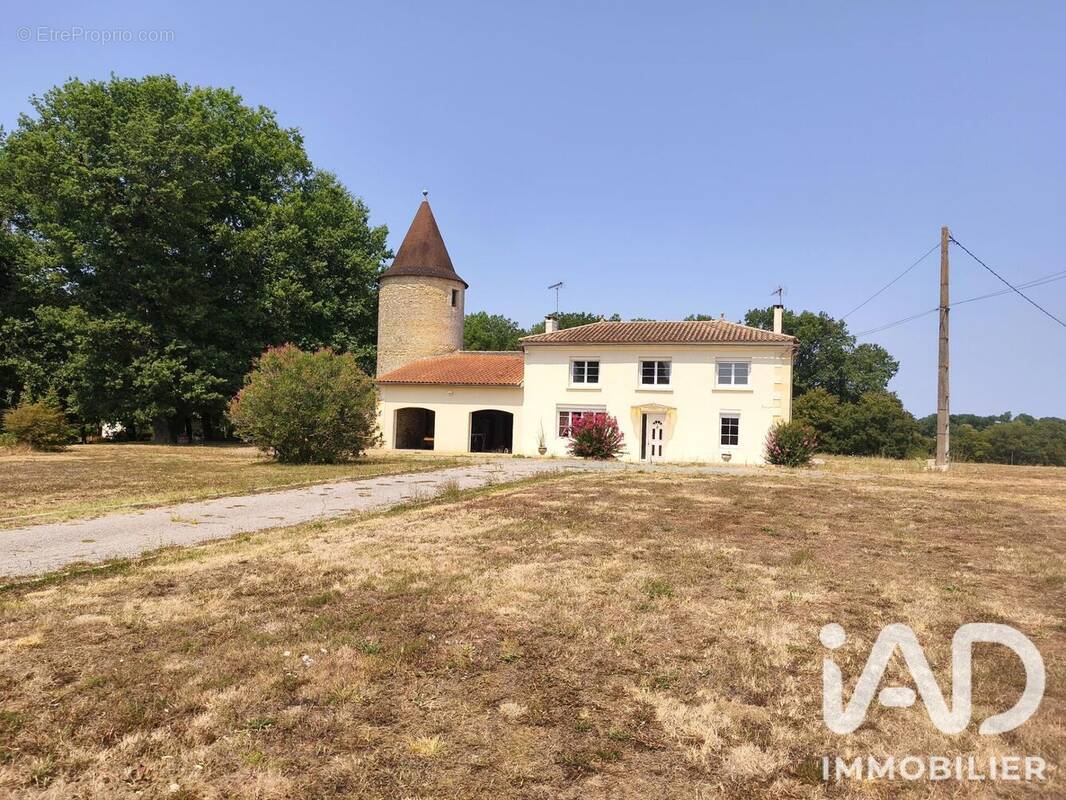 Photo 1 - Maison à LUGASSON