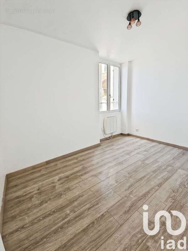 Photo 6 - Appartement à BRIE-COMTE-ROBERT