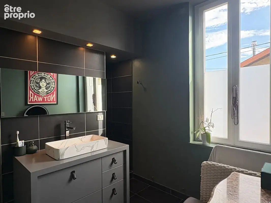 Bourg Bel Air, beau Duplex de 135 m² Carrez (190 m² au sol) - photo 8
