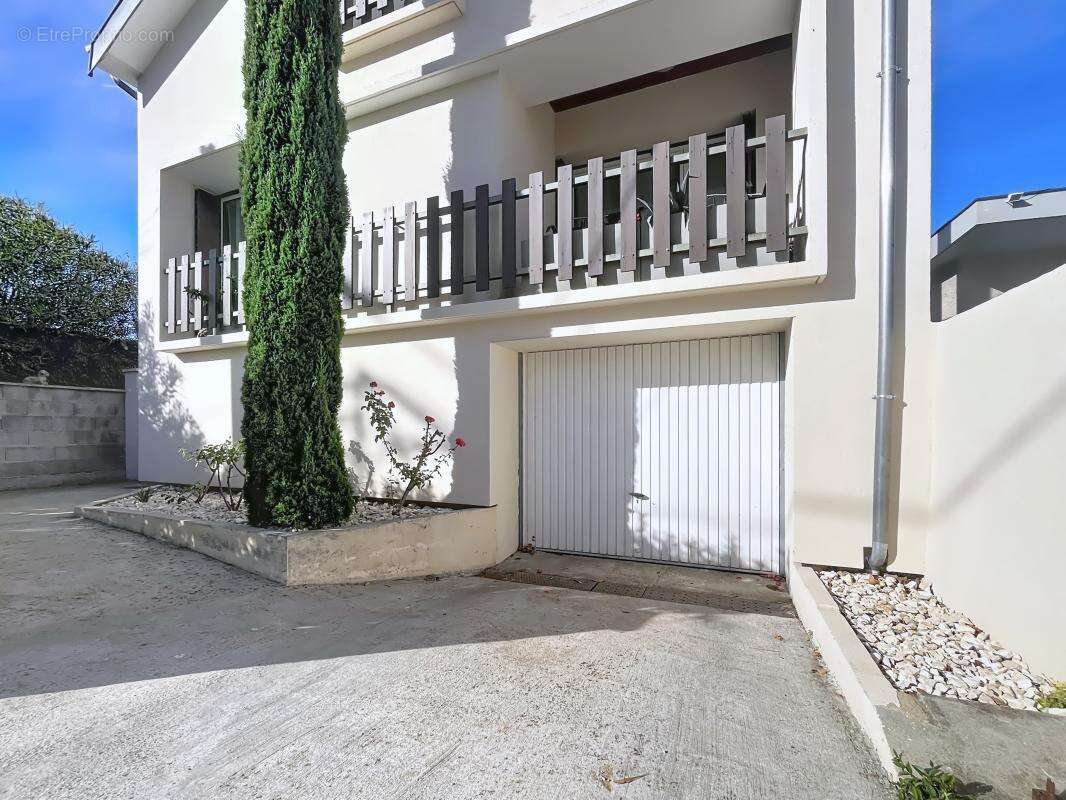 Maison à BOURG-LES-VALENCE