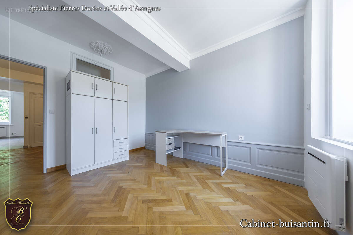 Appartement à LEGNY