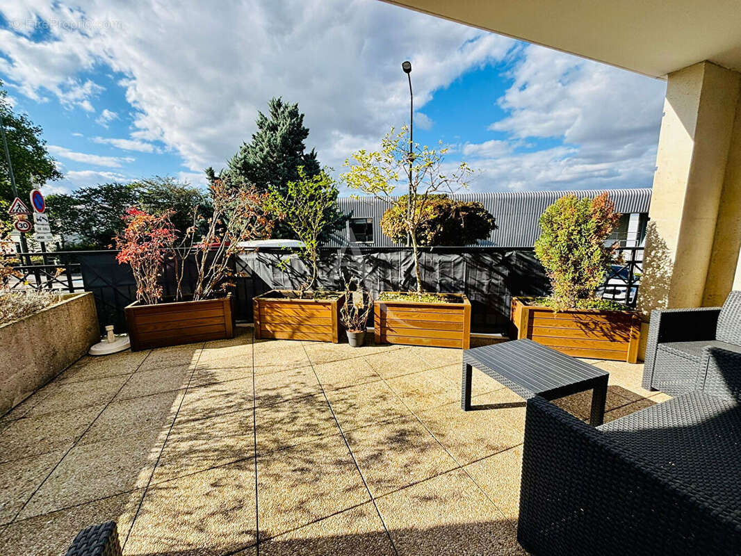 Appartement à CHATILLON