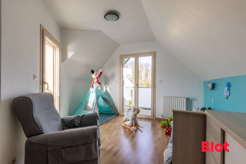 Maison à LA MEZIERE