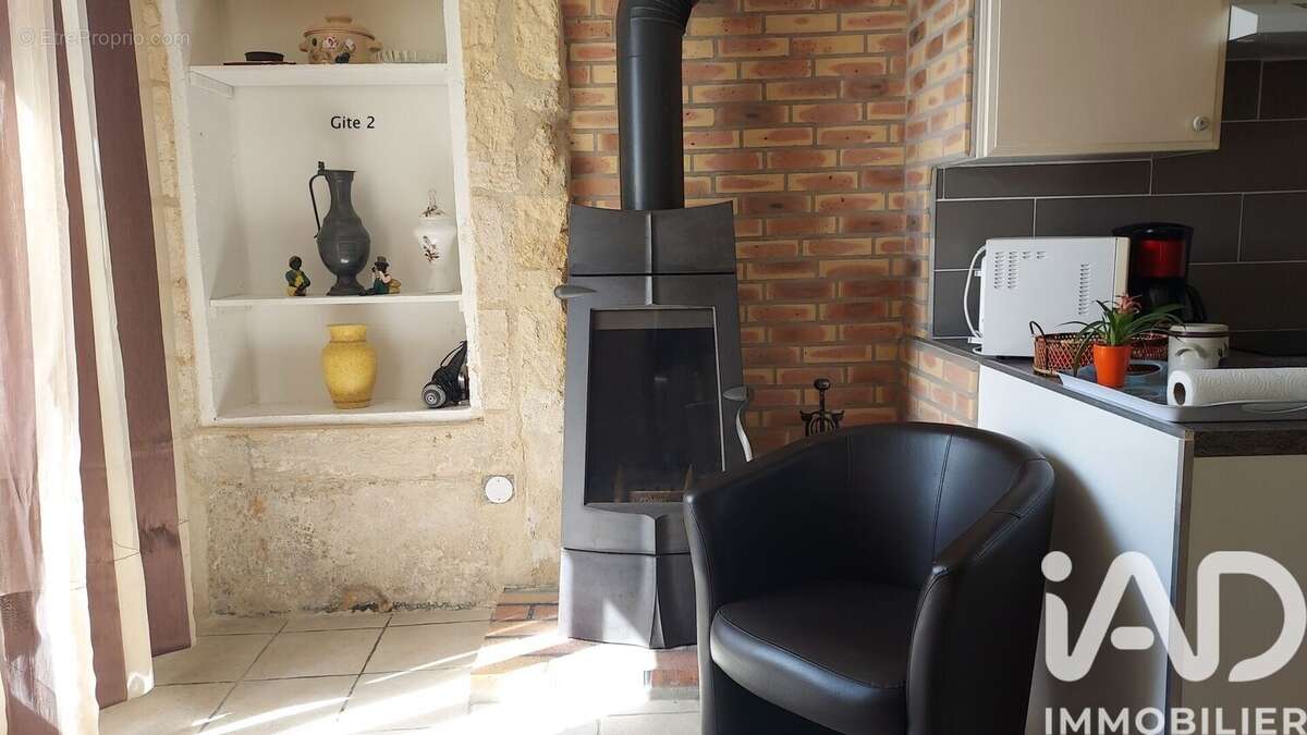 Maison 291 m² à Saint-Palais-De-Phiolin  - photo 5