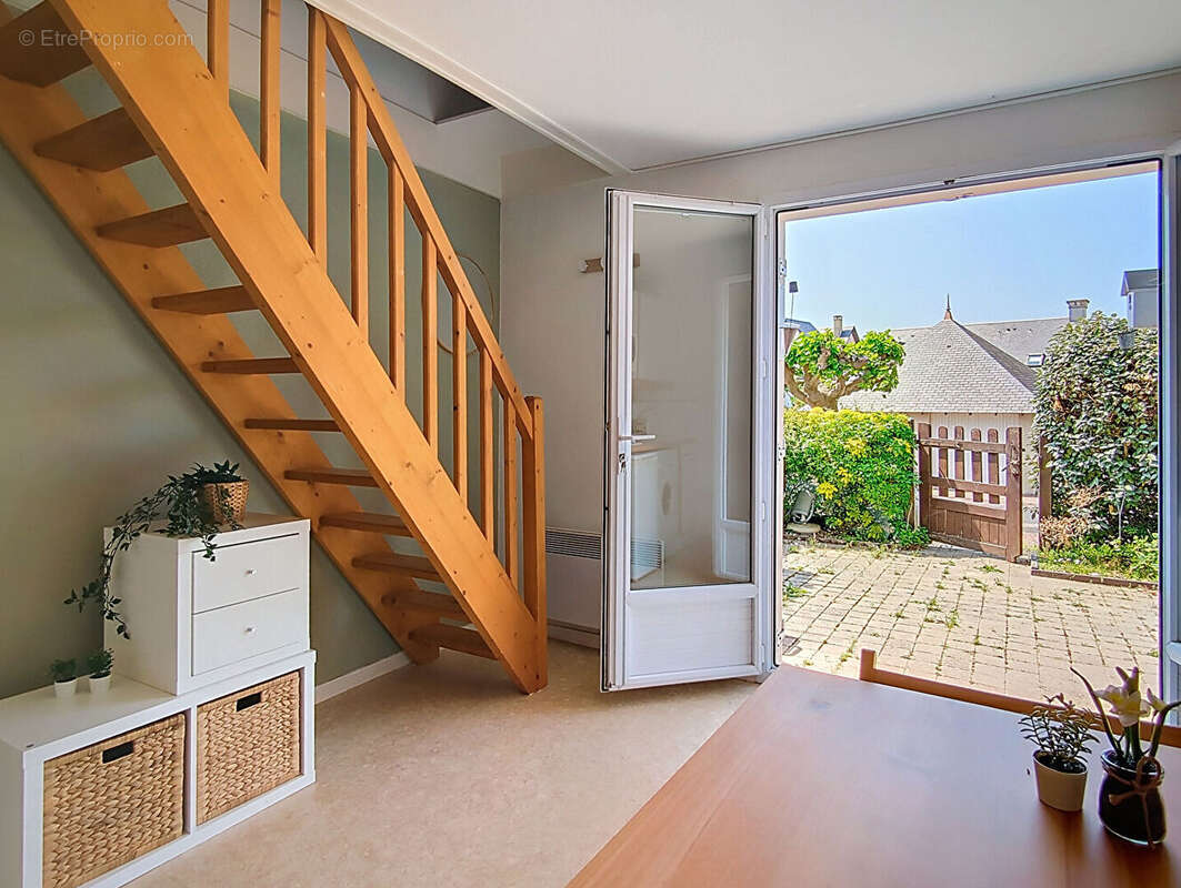 Maison à DIVES-SUR-MER