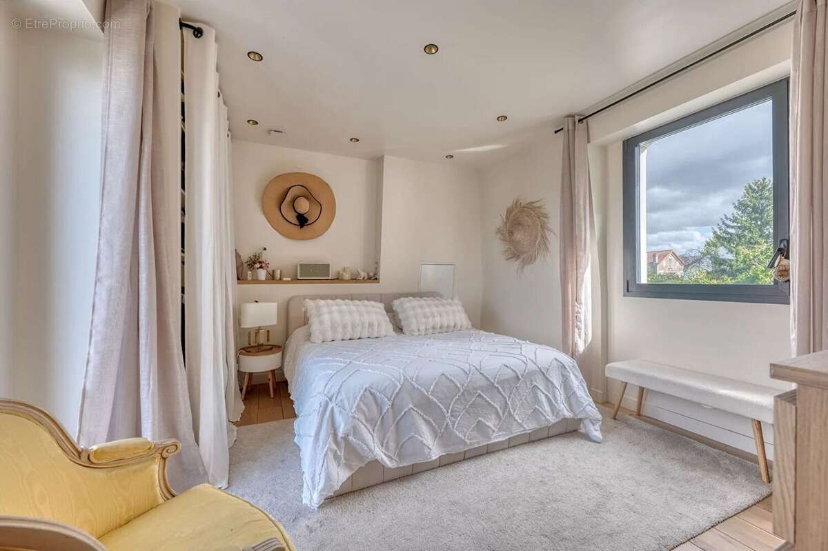Maison à CARRIERES-SUR-SEINE