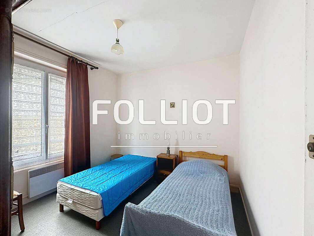 Maison à SAINT-PAIR-SUR-MER