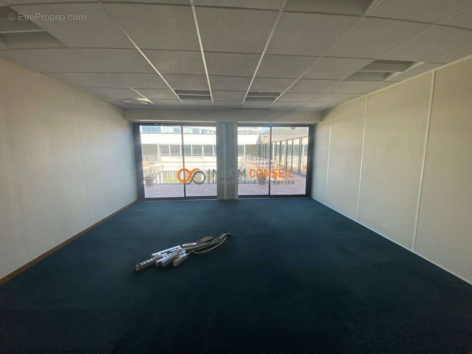 Commerce à SAINT-DENIS