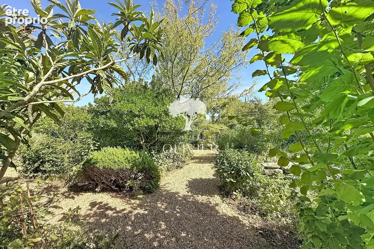 Maison 7 pièces 201 m² à vendre à Saignon (84400) - photo 5