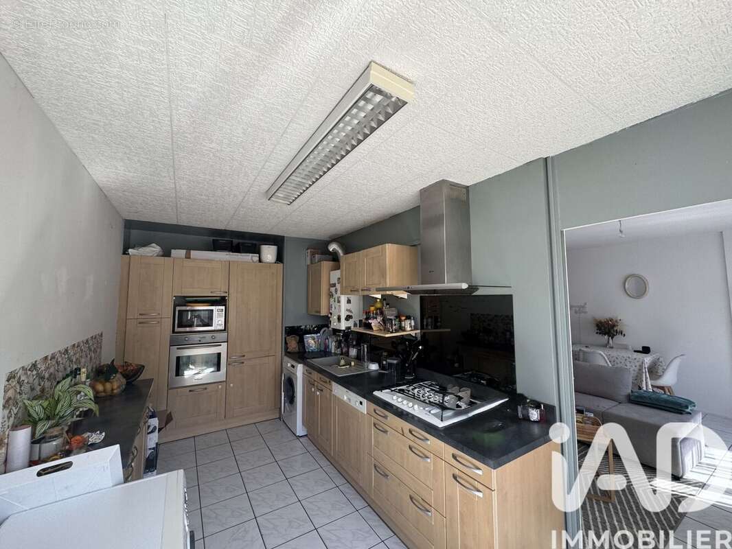 Photo 2 - Appartement à OULLINS