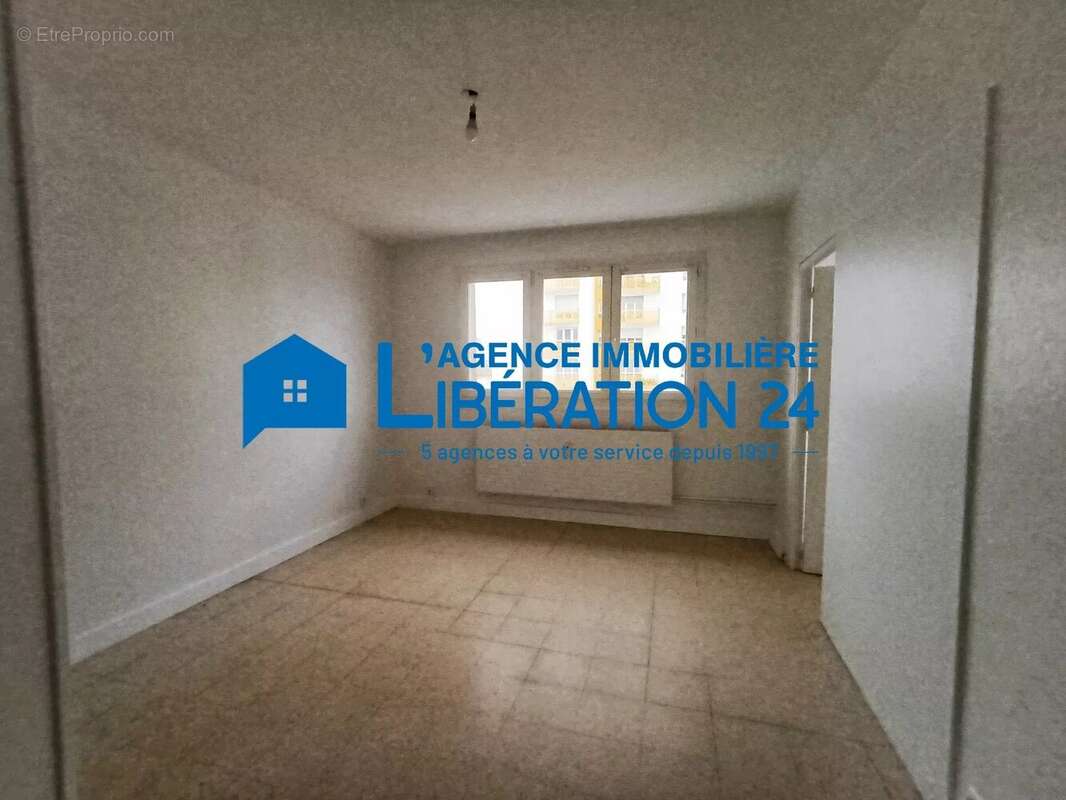 Appartement à SAINT-ETIENNE