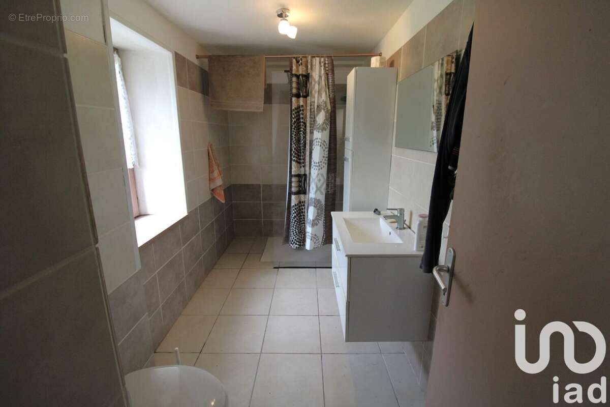 Photo 8 - Maison à JANAILLAT