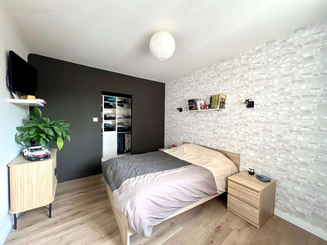 Maison à ENVAL