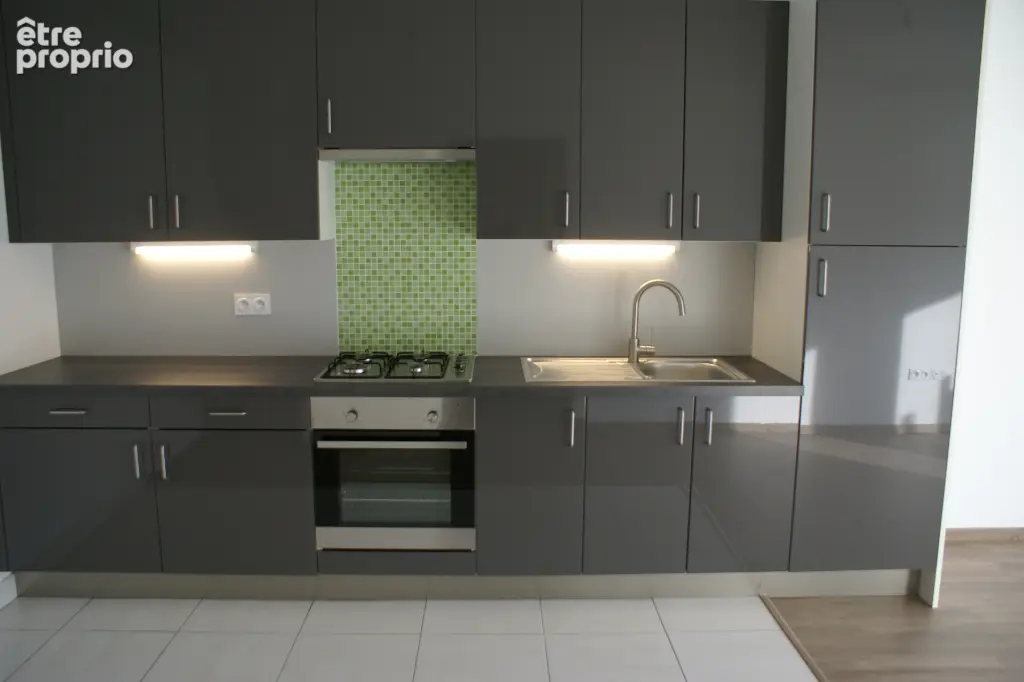 SCY CHAZELLES Résidentiel Bel Appartement de 3 pièces  58,16 M²  JARDIN TER-RASSE 28,90 M²  2 PARKINGS  DPE C - photo 10