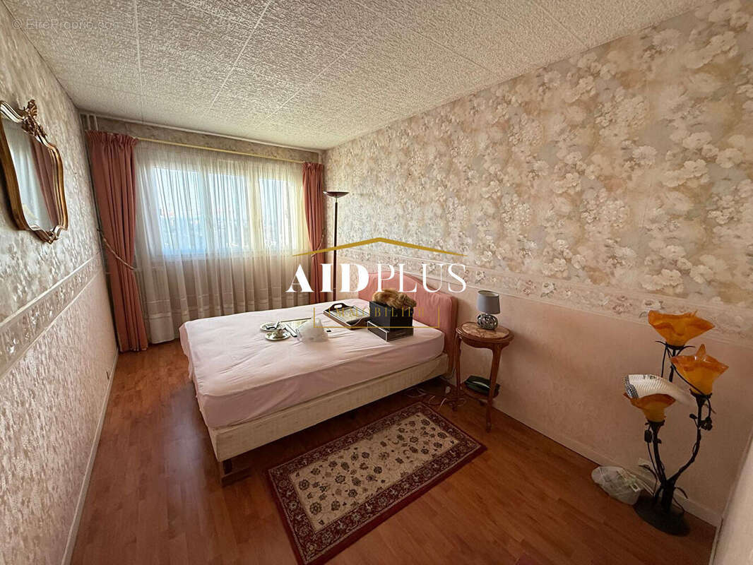 Appartement à TAVERNY