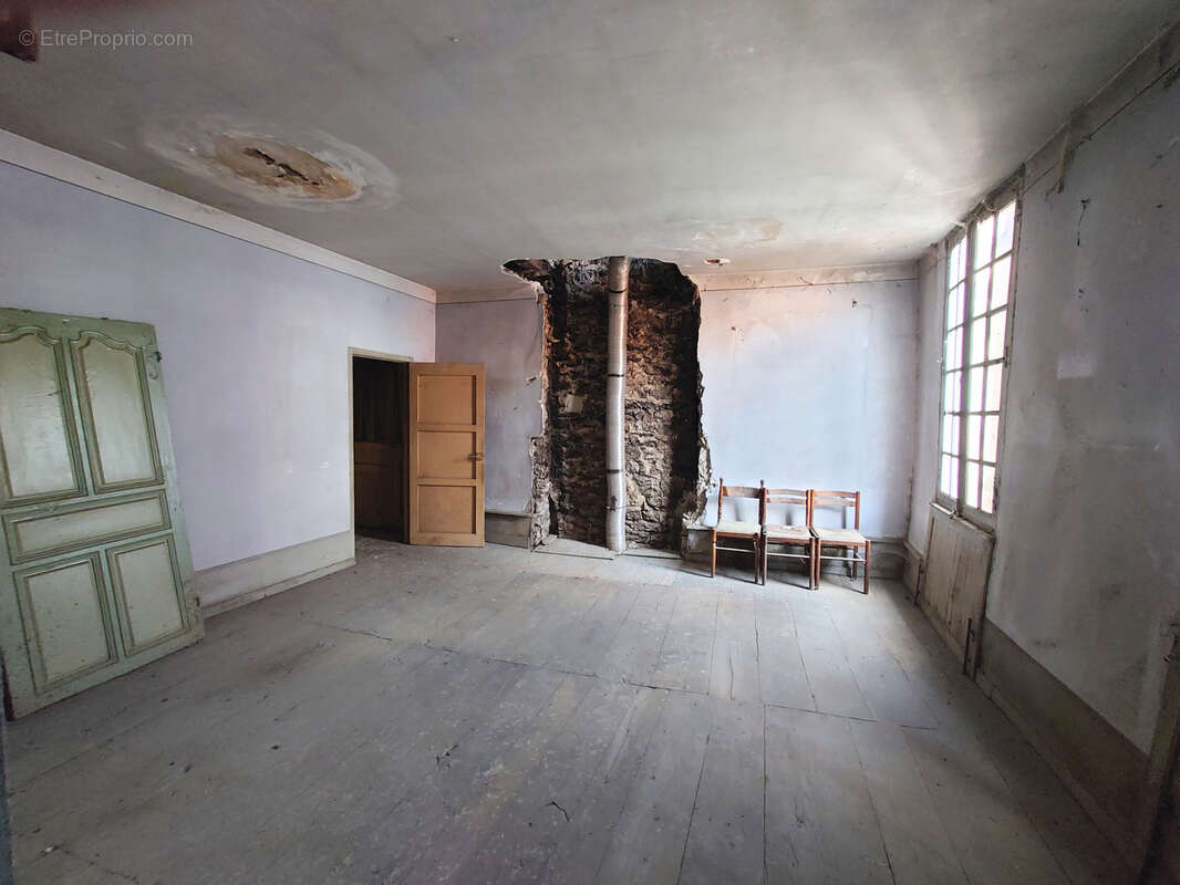 Maison à VILLEFRANCHE-DE-ROUERGUE