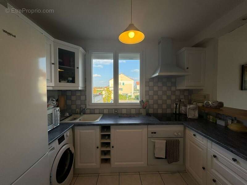 Appartement à SAINT-JUST-SAINT-RAMBERT