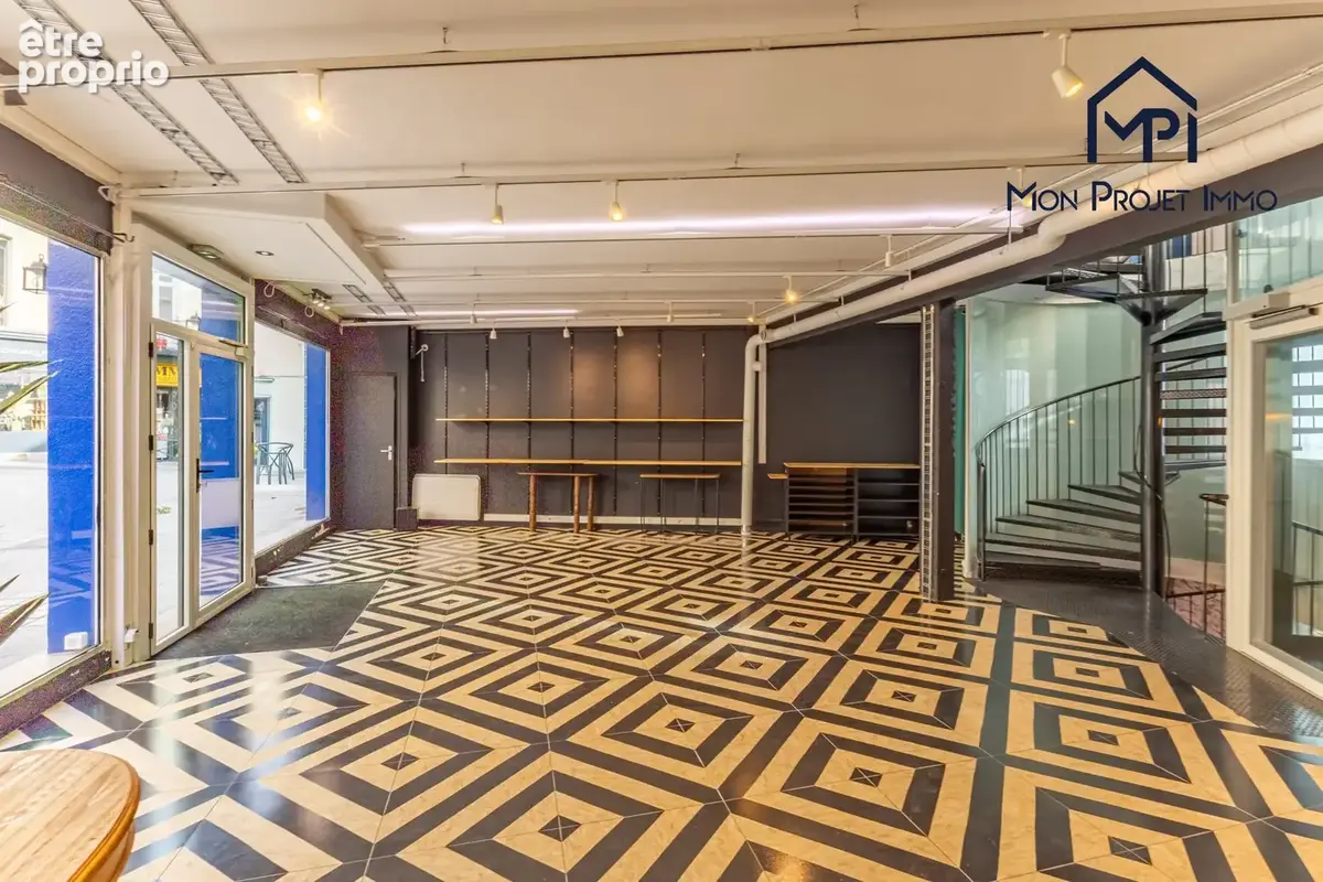 Commerce 207 m² à vendre à Laval (53000) - photo 8