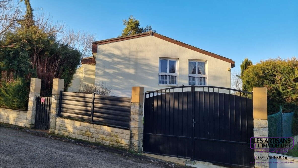 Maison à BAZONCOURT