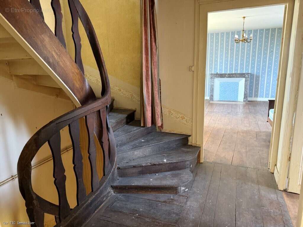 Maison à RUFFEC