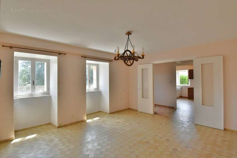 Bâtisse en pierres à TENCE / terrain de 857m² - photo 5