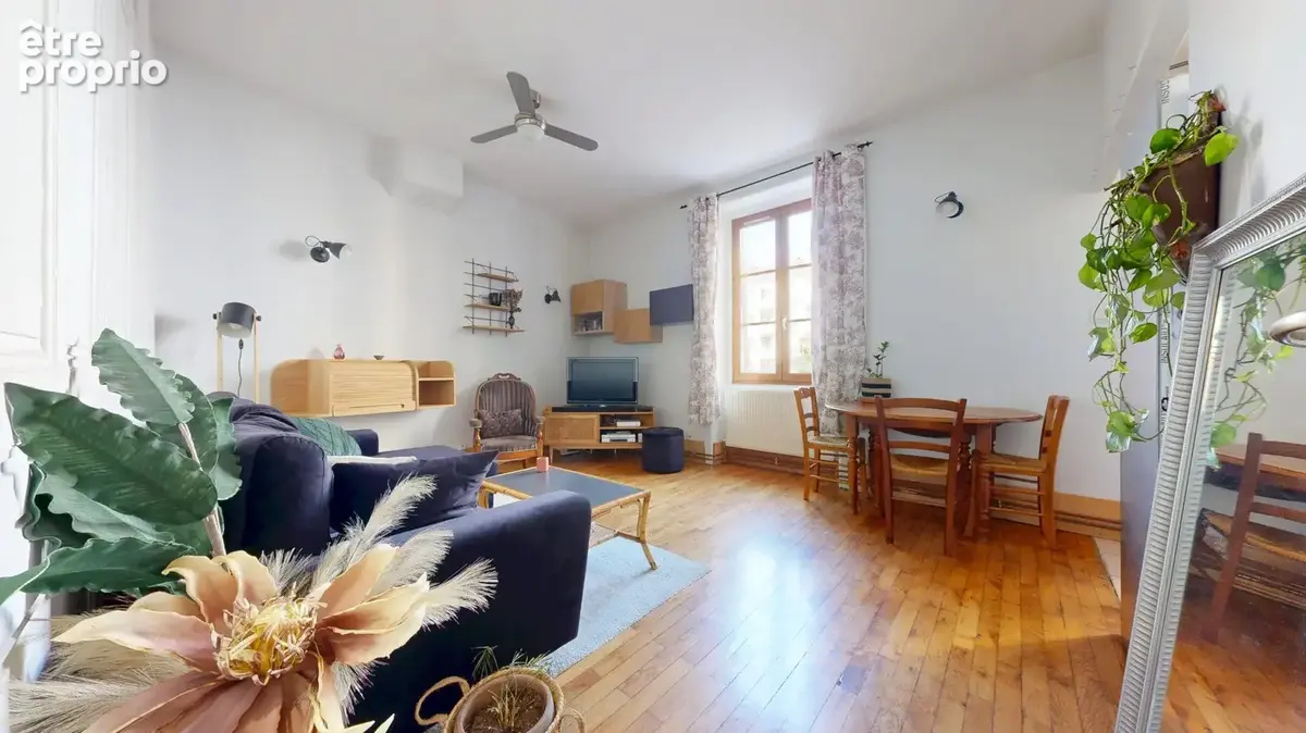 Appartement 3 pièces 58 m² · à Lyon-7e · 58 m² · 290 000 €