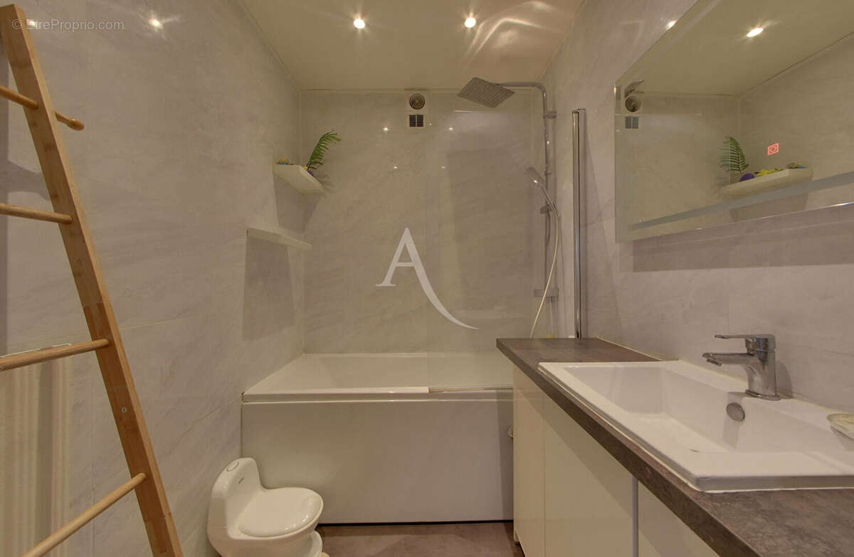 Appartement à NOGENT-SUR-MARNE