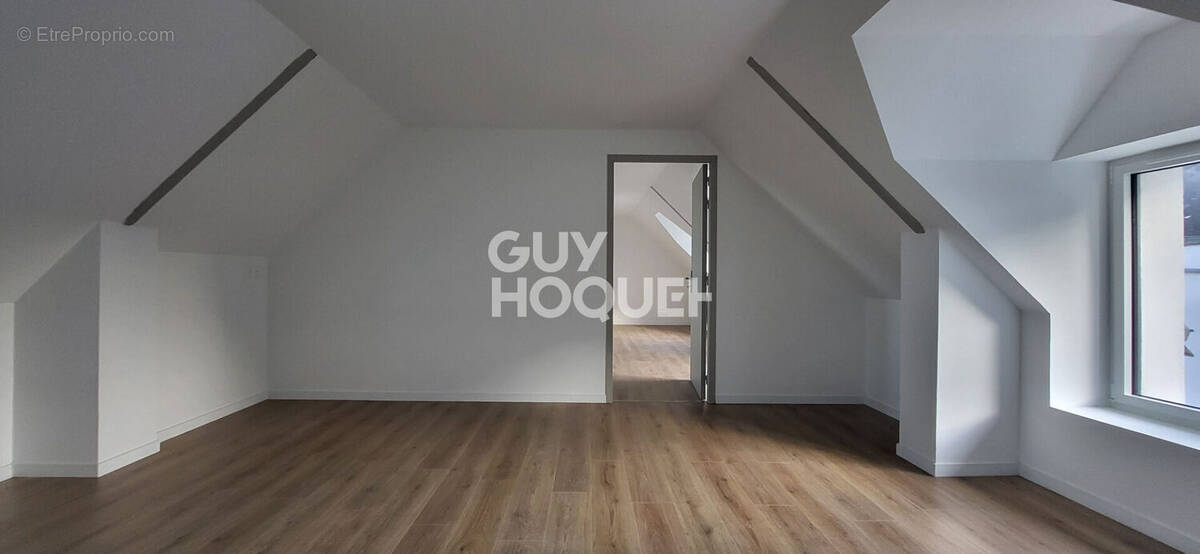 Appartement à GRAND-CHAMP