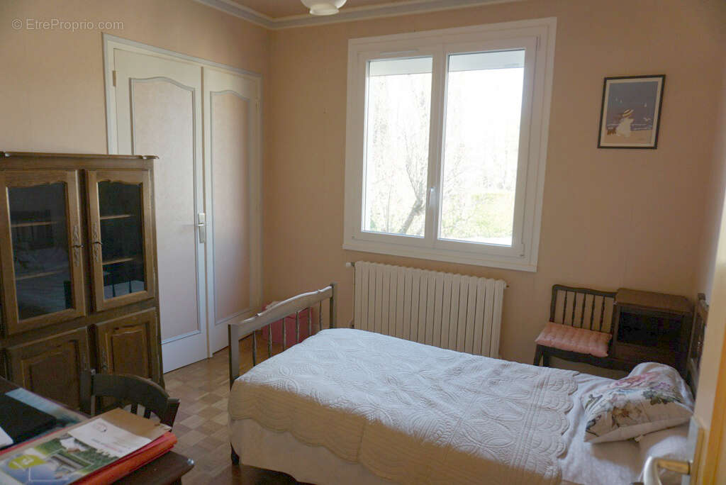 Maison à PARAY-LE-MONIAL