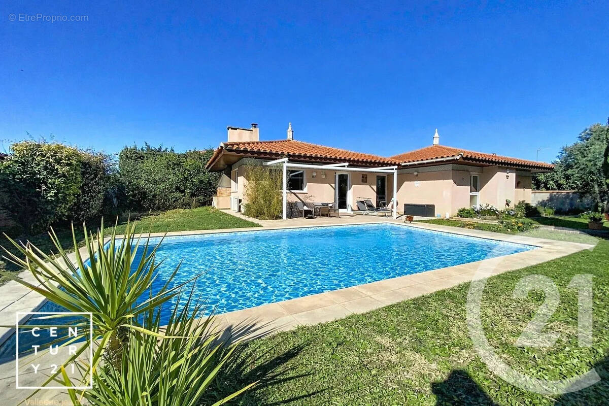 Maison à LE SOLER