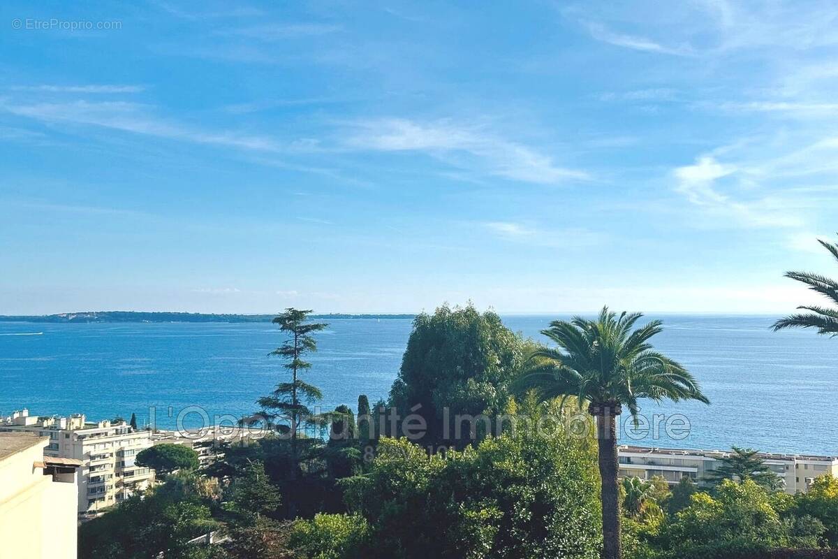 Appartement à CANNES