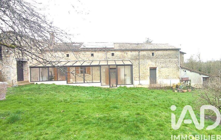Photo 1 - Maison à AIGONNAY
