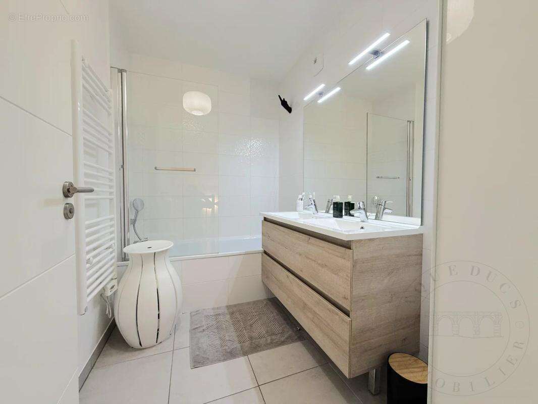 Appartement à CHAPONOST
