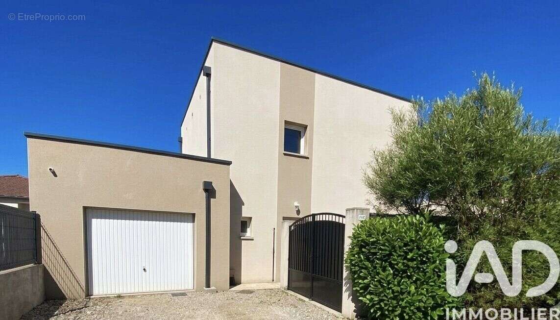 Photo 2 - Maison à CHATUZANGE-LE-GOUBET