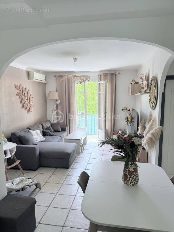 Appartement à SALON-DE-PROVENCE