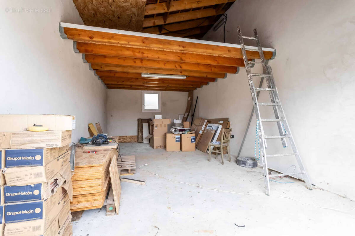 Village property with gite/annexe - photo 35