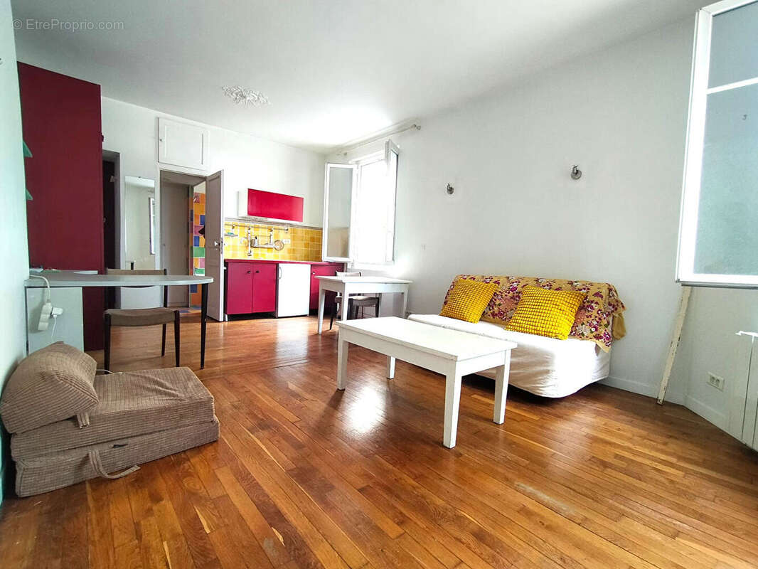 Appartement à PARIS-19E