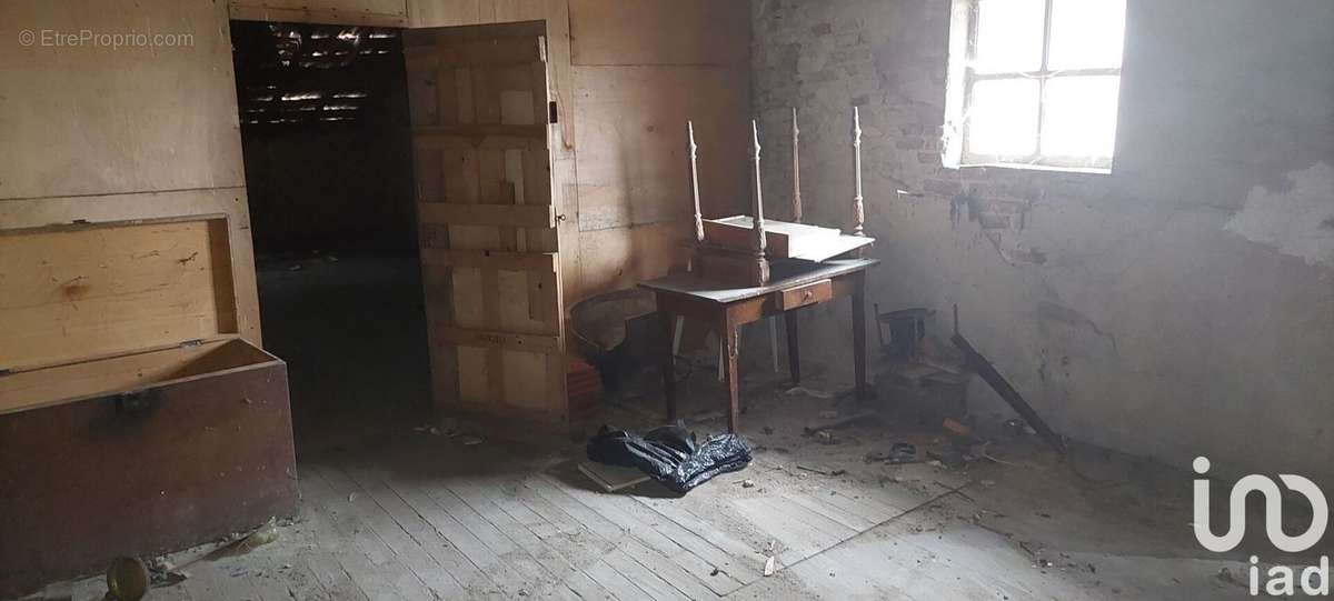 Photo 7 - Parking à EVAUX-LES-BAINS