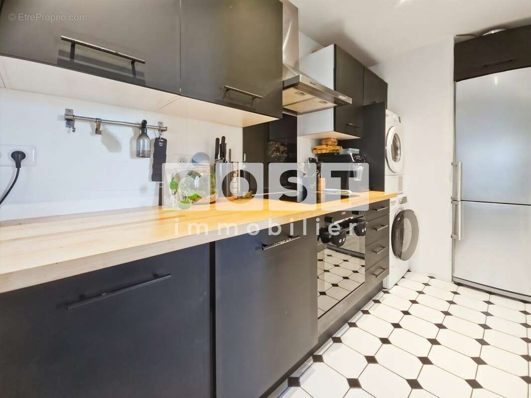 Appartement à ASNIERES-SUR-SEINE