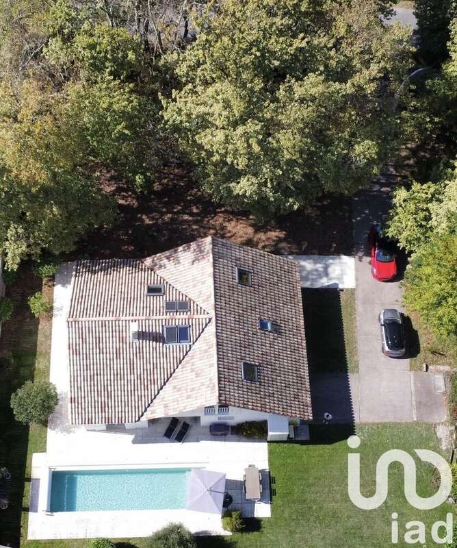 Photo 2 - Maison à FARGUES-SAINT-HILAIRE