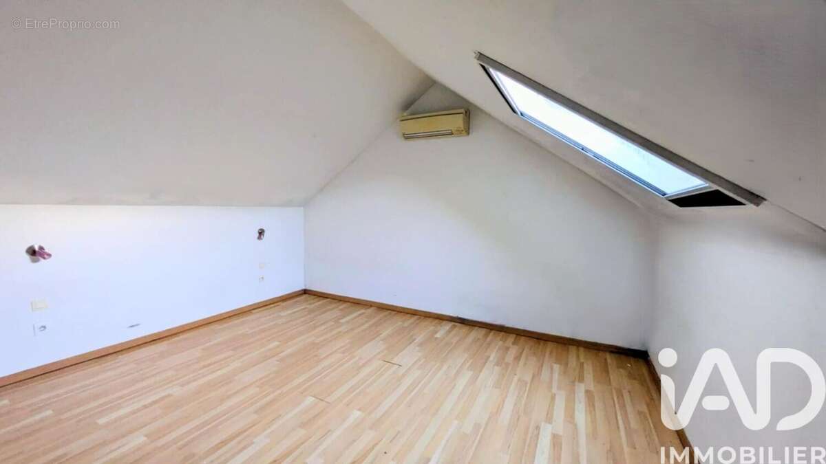 Photo 7 - Maison à TOURNAY