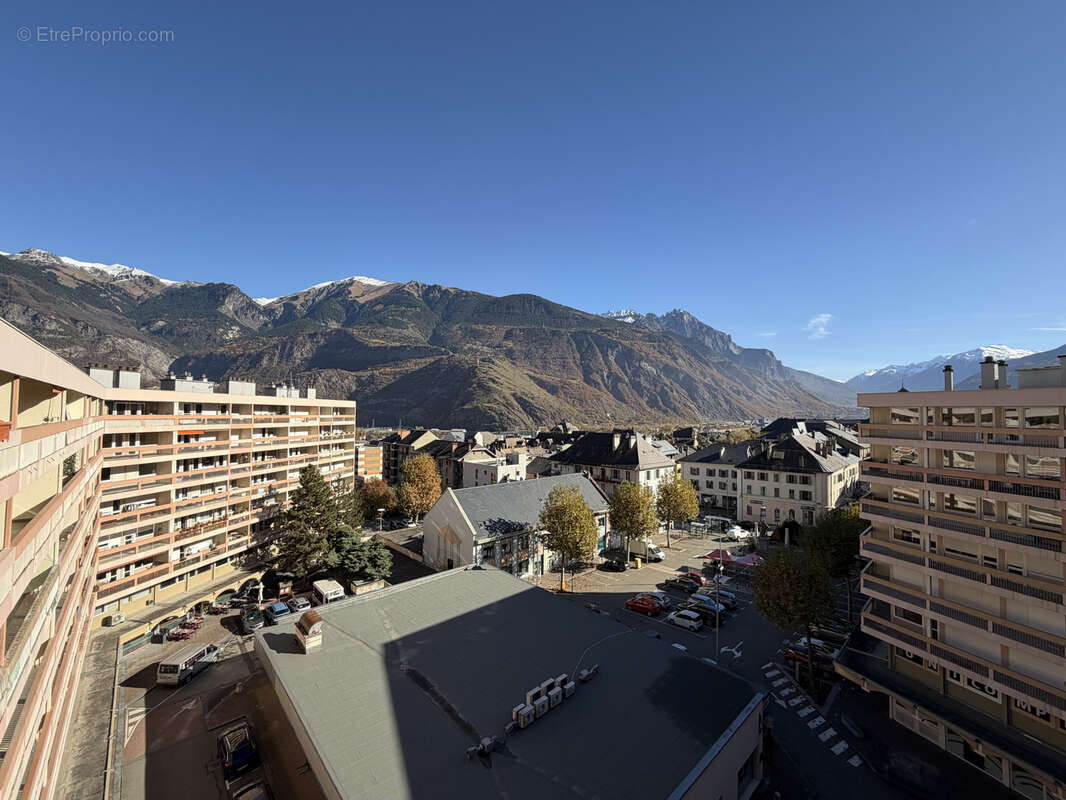 Appartement à SAINT-JEAN-DE-MAURIENNE