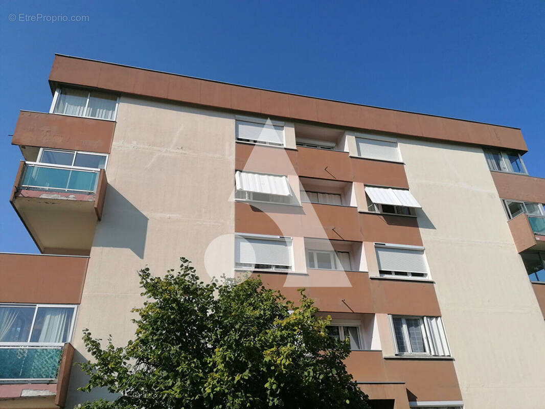 Appartement à MONTCEAU-LES-MINES