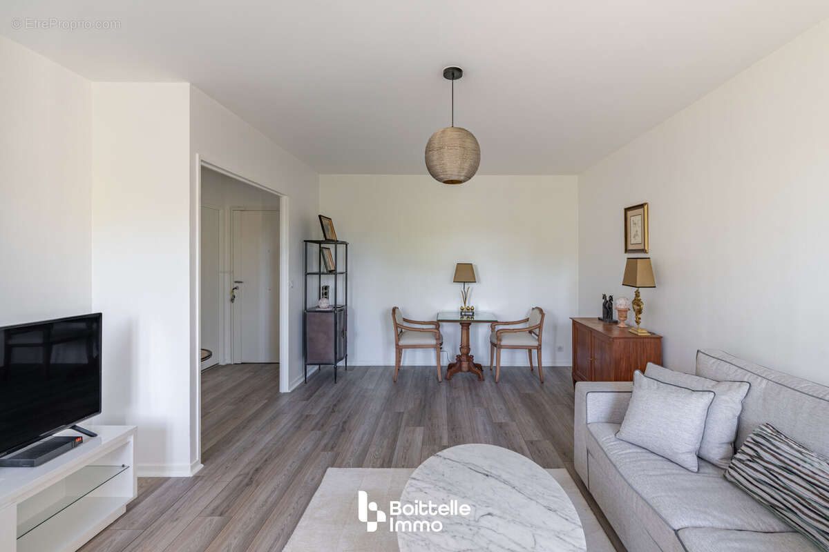 Appartement à FONTAINEBLEAU
