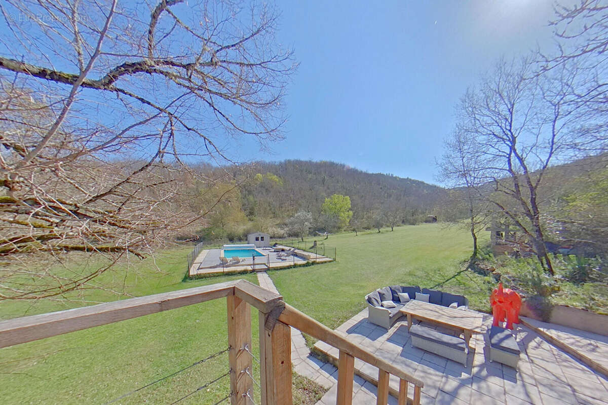 Maison à SAINT-ANTONIN-NOBLE-VAL