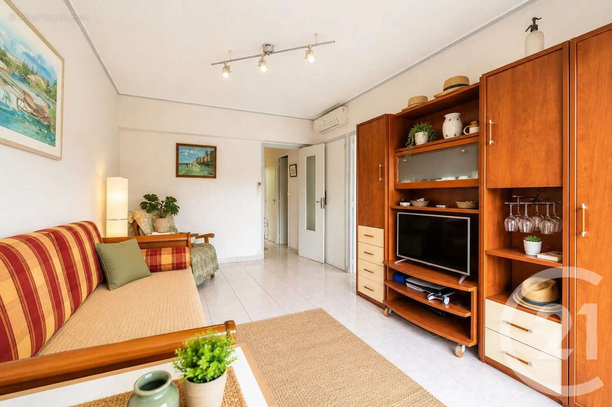Appartement 39 m² à Bormes-Les-Mimosas  - photo 2