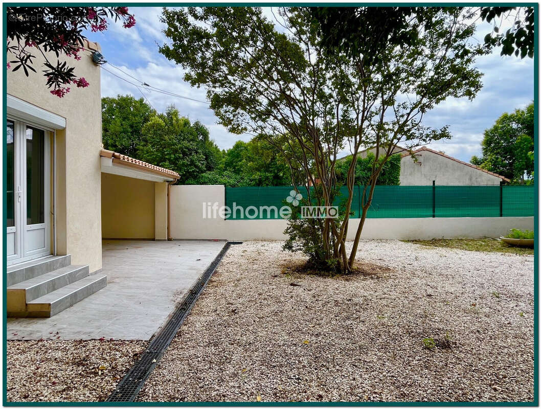 Maison à BOUILLARGUES