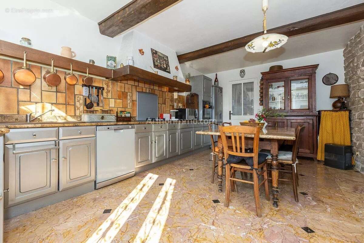 Maison à BREGNIER-CORDON