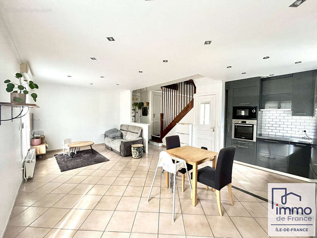 Maison à SOISY-SOUS-MONTMORENCY